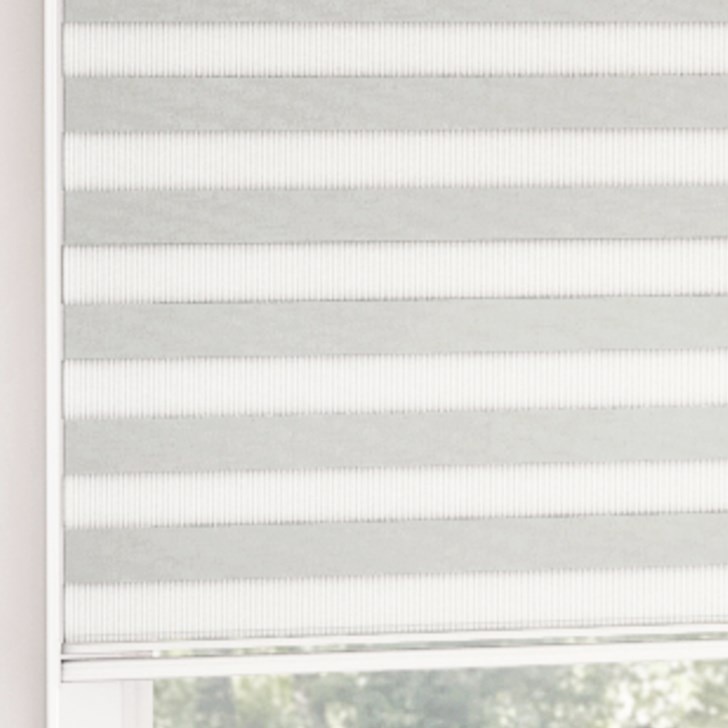 Color: Villa Silver