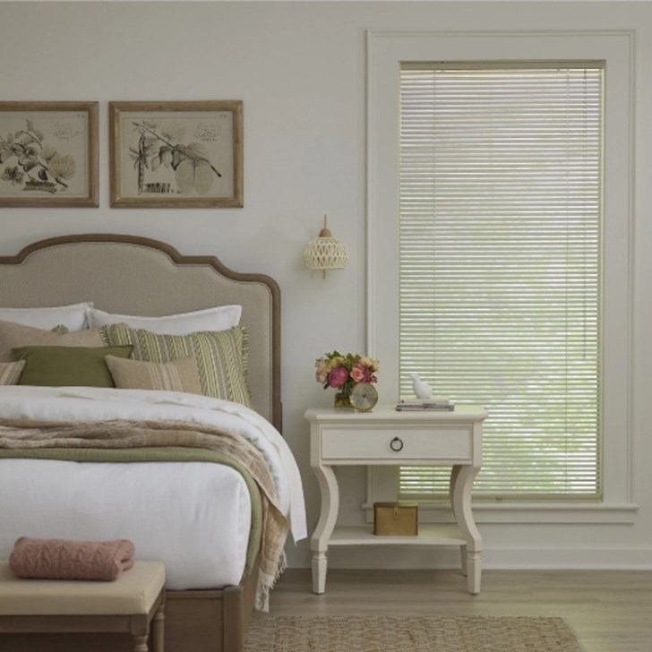 Color: Brushed Mist