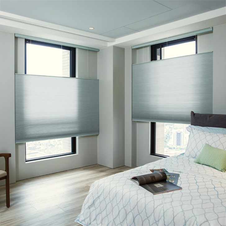 Color: Pastel Blue SCC2706; Lift: Cordless; Light Control: Top Down Bottom Up