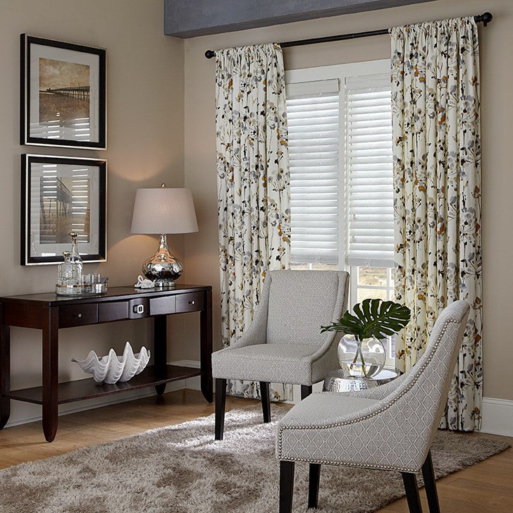 blinds.live Easy Rod Pocket Drapery in pattern LeJardin Tan paired with blinds.live 2in Architectural Wood Blind shown in the color Vintage Wild Rice.