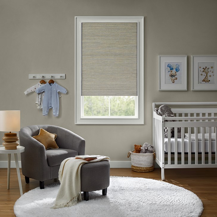 Color: Leia Gray ZW25C; Lift: Cordless; Light Control: Blackout Liner; Headrail: No Valance; Edge Binding: Black